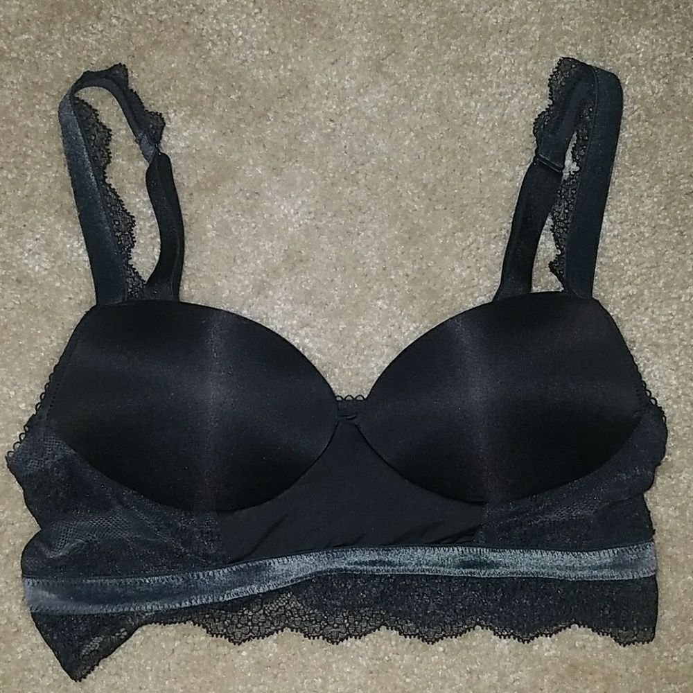 Bralette - Picture 2 of 3